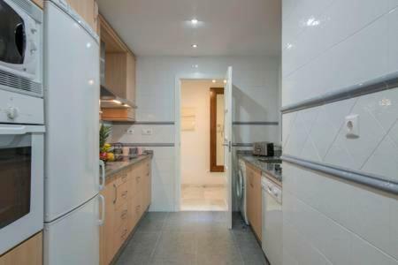 Relax Frente Al Mar Apartment เบนัลมาเดนา ภายนอก รูปภาพ