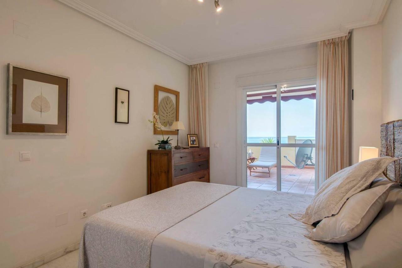 Relax Frente Al Mar Apartment เบนัลมาเดนา ภายนอก รูปภาพ