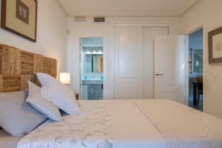 Relax Frente Al Mar Apartment เบนัลมาเดนา ภายนอก รูปภาพ