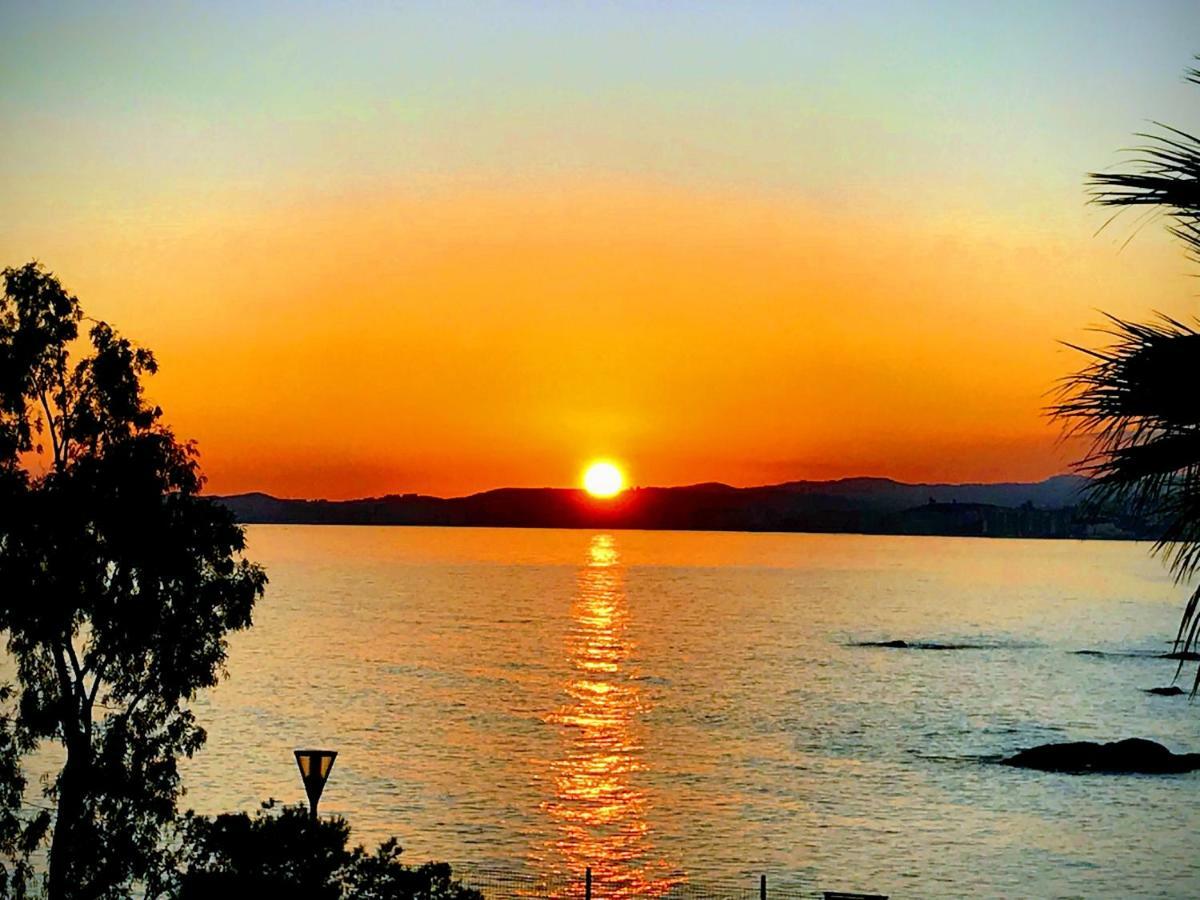 Relax Frente Al Mar Apartment เบนัลมาเดนา ภายนอก รูปภาพ